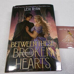New book and charm "Between These Broken Hearts" by Lexi Ryan